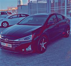 هیوندای ئەلەنترا